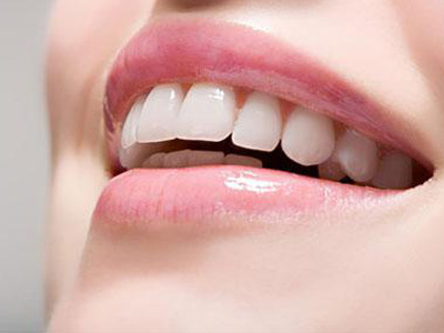 超声波洁牙可以美白牙齿吗
